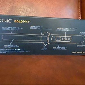 1.5 inch BioIonic curling iron